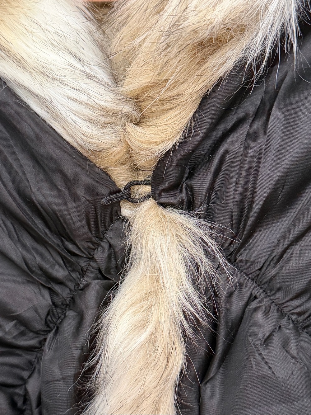 Faux Fur Shawl Shrug - Very warm! - Picture 4 of 5